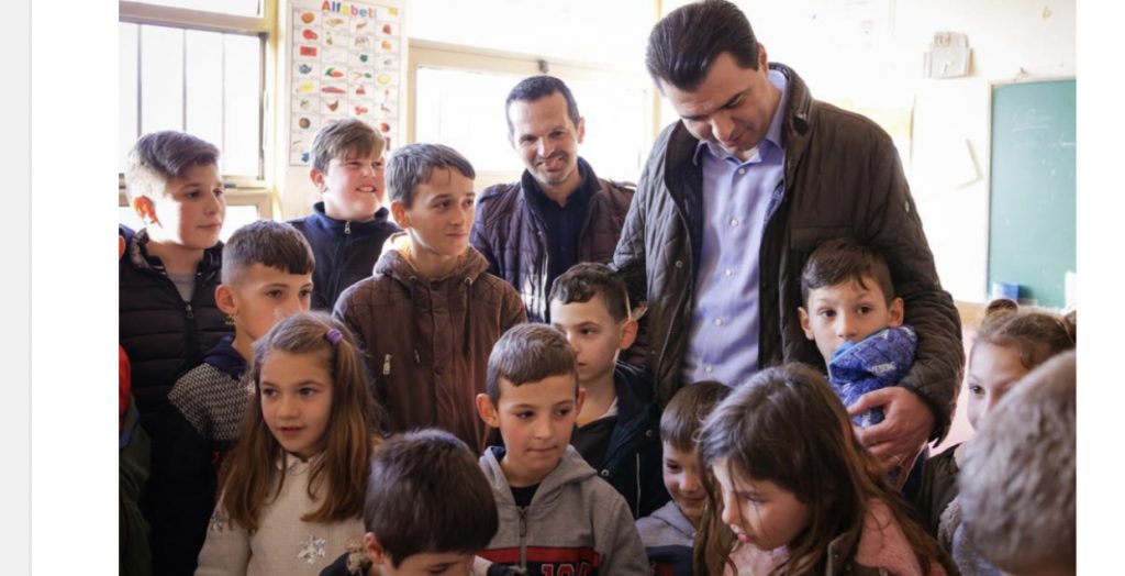 Basha me prindërit dhe fëmijët në Dajç: T’i japim fund largimit masiv të shqiptarëve