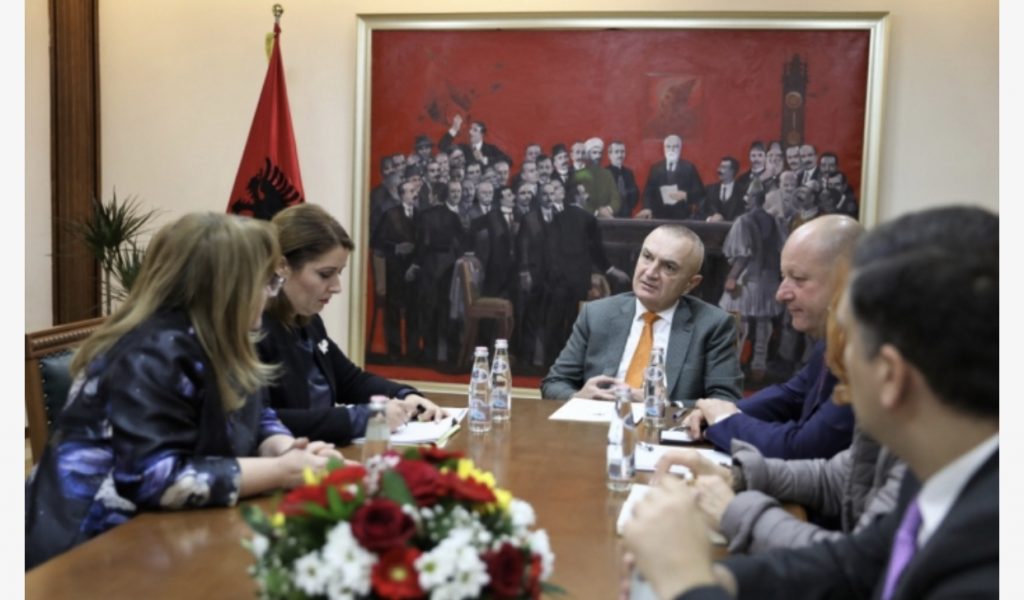Në zyrën e Metës për koronavirusin, zv.ministrja zbulon çfarë diskutuan në presidencë