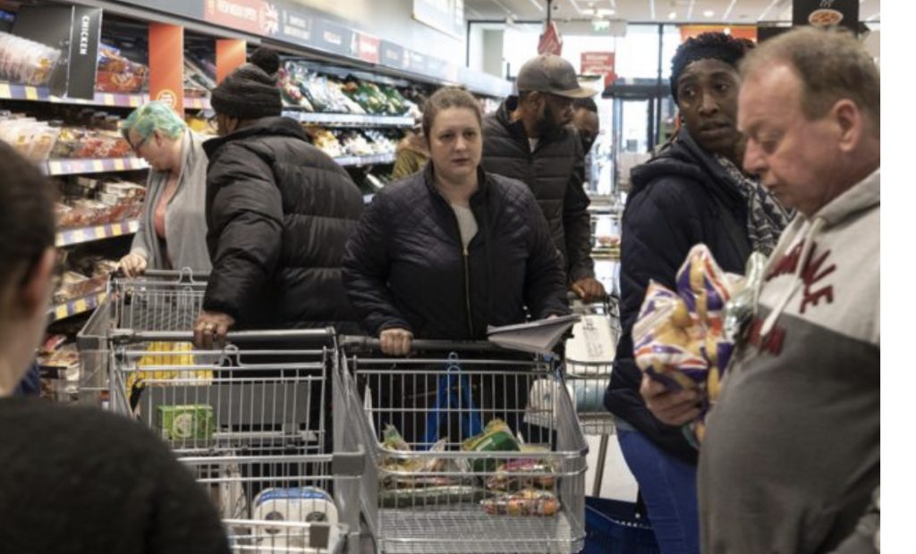Rreziqet që vijnë nga blerjet në supermarkete?