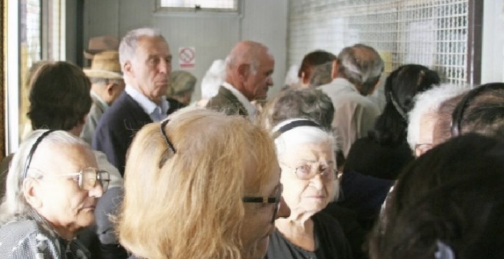 Posta Shqiptare shpjegon si do merren pensionet