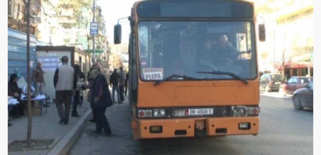 Bashkia e Durrësit jep njoftimin, pezullohet transporti publik