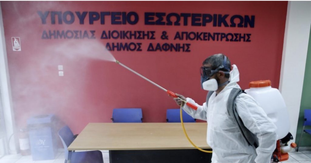 Burrë e grua nga Saranda rezultojnë me koronavirus në Greqi