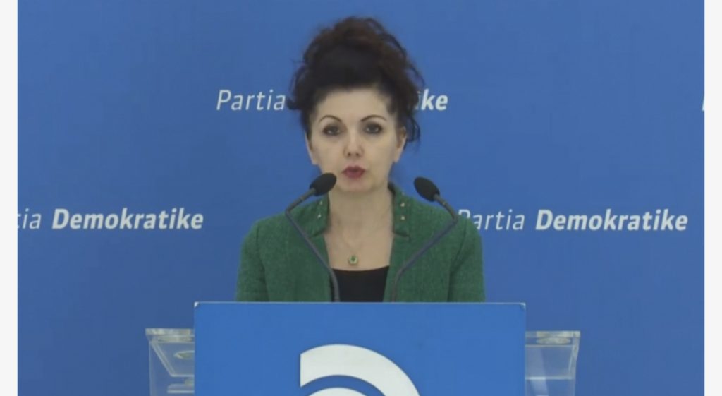 Porosia e OBSH nuk zbatohet në Shqipëri’, PD: Numri i testeve ka rënie drastike