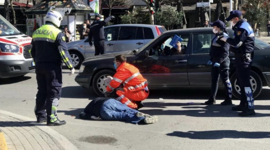 Arrestohet drejtuesja e mjetit  që përplasi këmbësorin