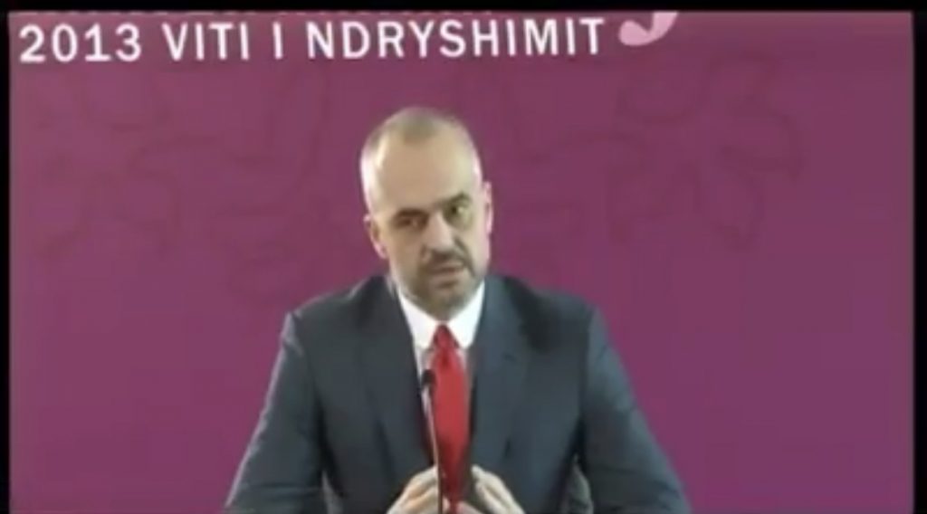 Vasili i nxjerr Ramës videon  e kohës kur ishte në opozitë