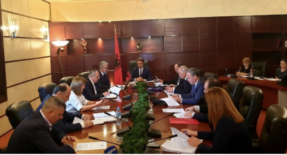 Zbardhen vendimet e KLP-së