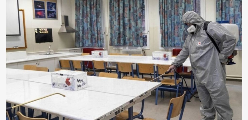 Greqia mbyll shkollat, qendrat sportive dhe kinematë në disa qytete të mëdha