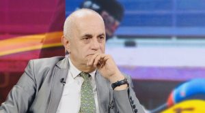 Mbrapsht! Jo ai largqofti që s’ka rënë, po as …