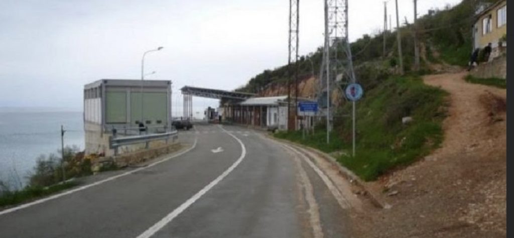 COVID-19, vetëkarantinohen punonjësit e doganës dhe stafi mjekësor