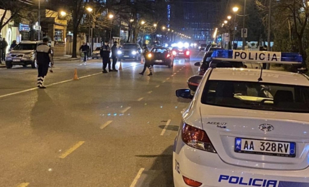 Komunikim i rëndësishëm i Policisë/ Lëvizja e lirë e automjeteve nuk është për….