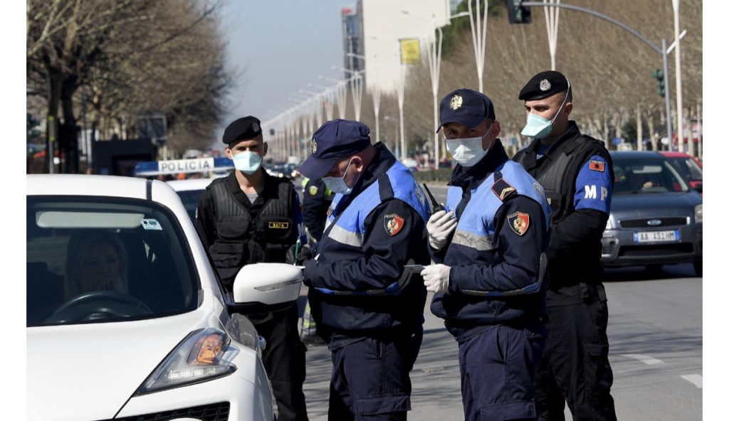 Policia vë në dispozicion të qytetarëve dy numra dhe apelon: Mos bllokoni linjat thjeshtë për informacion