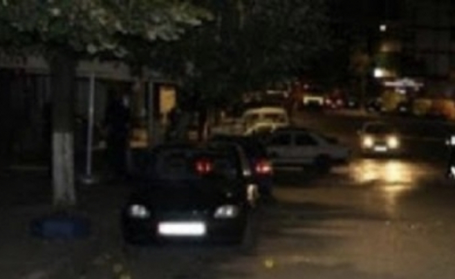 Polici i burgut të Peqinit u plagos nga një plumb qorr, kapet autori i dytë