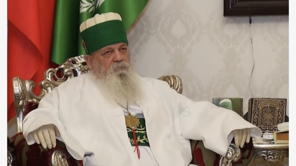 Baba Mondi flet për lajmin e rremë se ishte infektuar me koronavirus: Gëzoj shëndet të plotë!