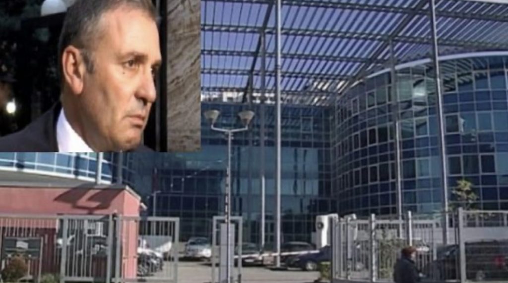 Si mund të katandiset SPAK, si fotot më poshte, një grup majmunësh të paaftë