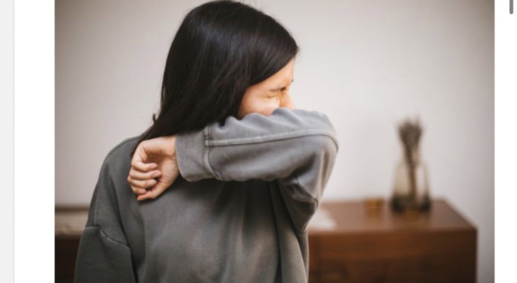 Këto janë 11 simptomat e buta të koronavirusit, që s’duhet t’i neglizhoni