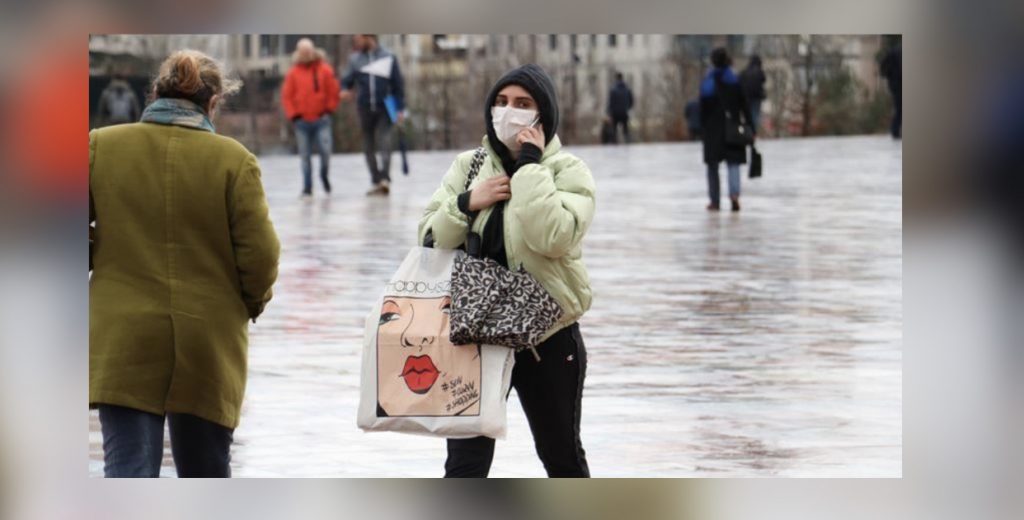 Shkrimi ne RTL :Deri tani, nuk provohet infektimi në supermarkete, restorante ose parukeri.”