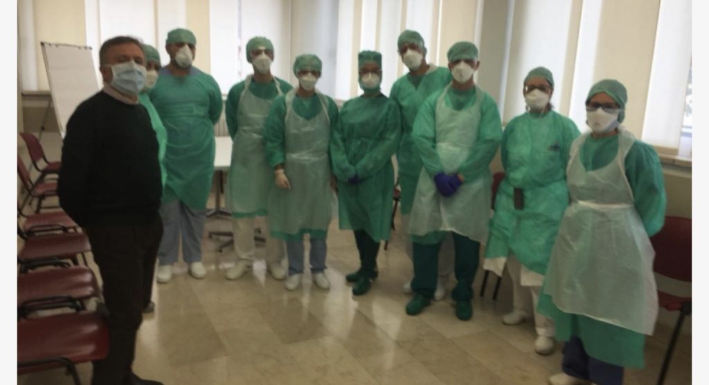 Infermierët që shkuan në Itali nisin nga puna, shërbejnë bashkë me kolegët italianë në spitalin e Breshias