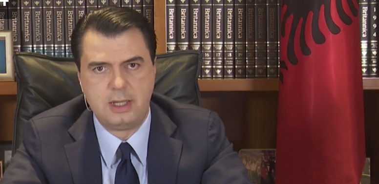 Basha thirrje Qevrisë për testim masiv: Të testohen në fillim simptomatikët, e pastaj mjekët, policët e njerëzit që janë në shërbim