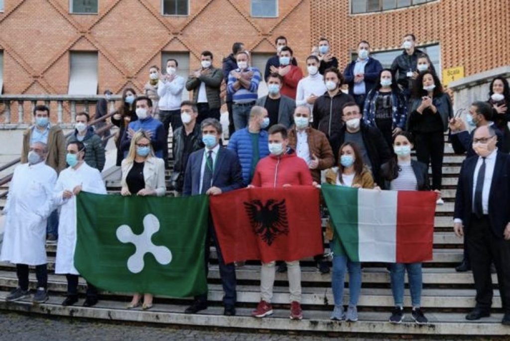 Menaxheri i hotelit për  mjekët shqiptarë në Itali: Çdo natë e njëjta histori…