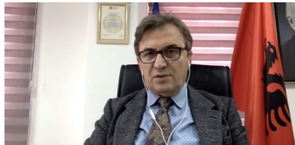 Kreu i Urgjencës pyetet se pse Shqipëria nuk pati një kurbë të ngritur