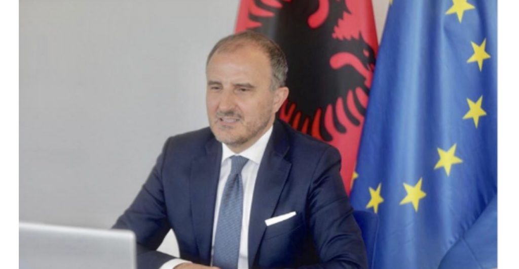 BE do të rindërtojë 22 shkolla të dëmtuara nga tërmeti