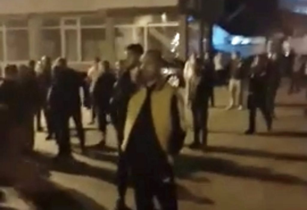 Tension në Shkup, kundër orës policore