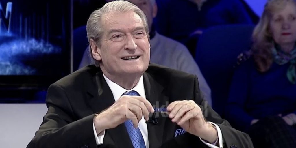 Berisha: Zoto mori 15 milionë euro dhe i ndan me Ahmetajn për mbetjet nga Porto Romano në Sharrë