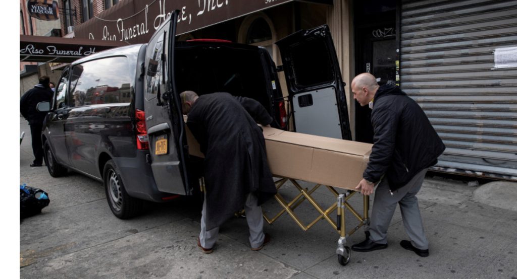 Viktimat nga koronavirusi “varrosin” shërbimet funerale