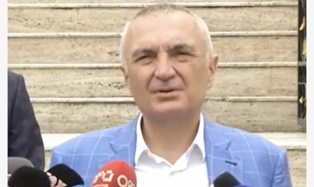 Shembja e Teatrit marrëzi’, Meta apele të forta: S’mund t’i vëmë kazmën përpjekeve tona për në BE! Shpresoj të mos jenë të vërteta ato akte…
