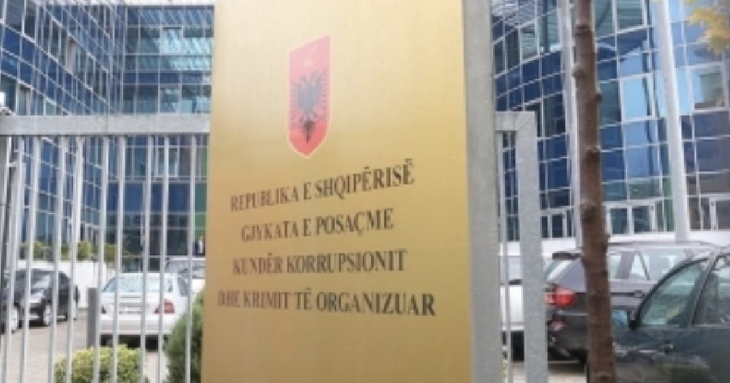 SPAK nis hetimet për 10 ish-gjyqtarë dhe prokurorë