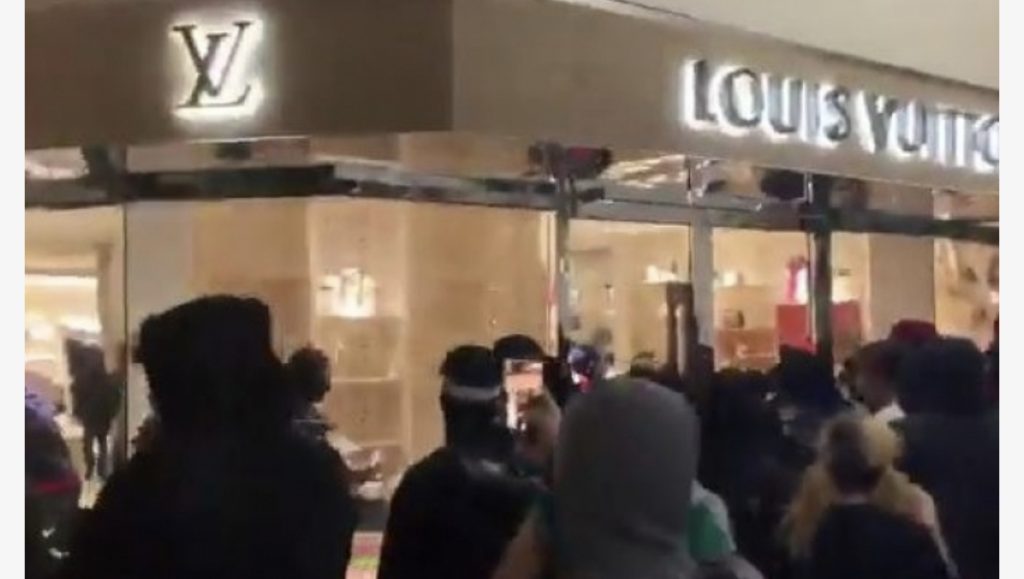 Jam president i ligjit dhe rendit”, Trump me tone të forta pas protestave të dhunshme