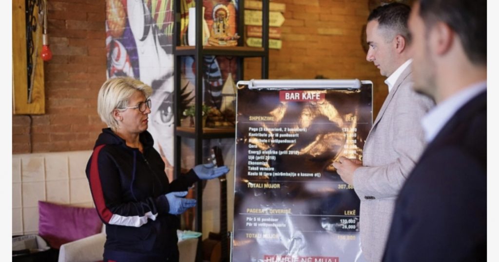 PD mbledh ekspertët dhe biznesmenët, bëjnë llogaritë 1 për 1: Biznesi i vogël po falimenton, një bar kafe minus 1.5 mln lekë çdo muaj