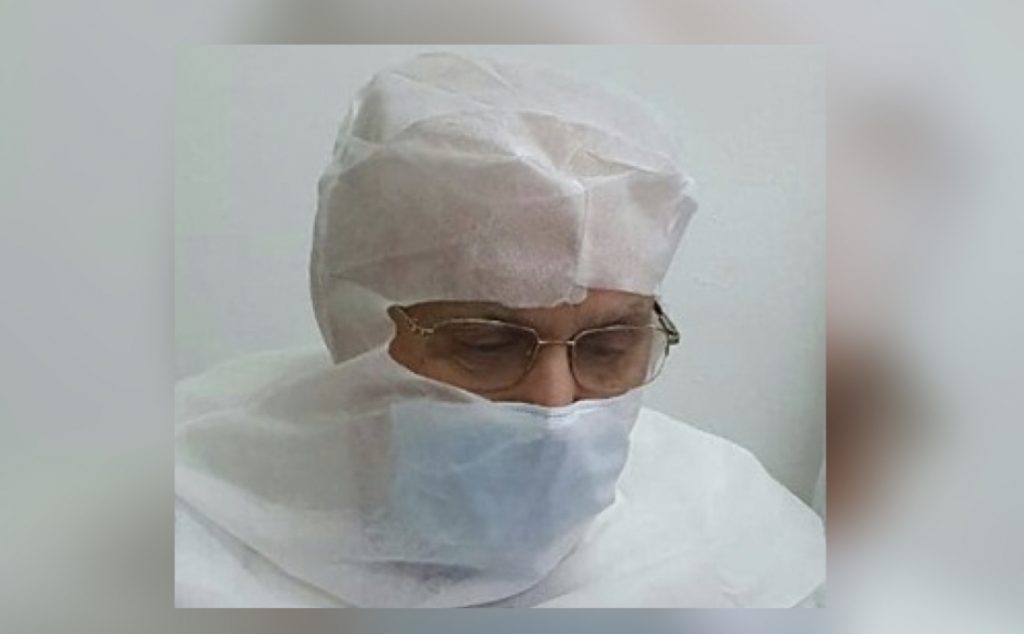 Mjeku i njohur  fshikullon politikën: Mësoni të pushoni dhe të dëgjoni o gjithologë!