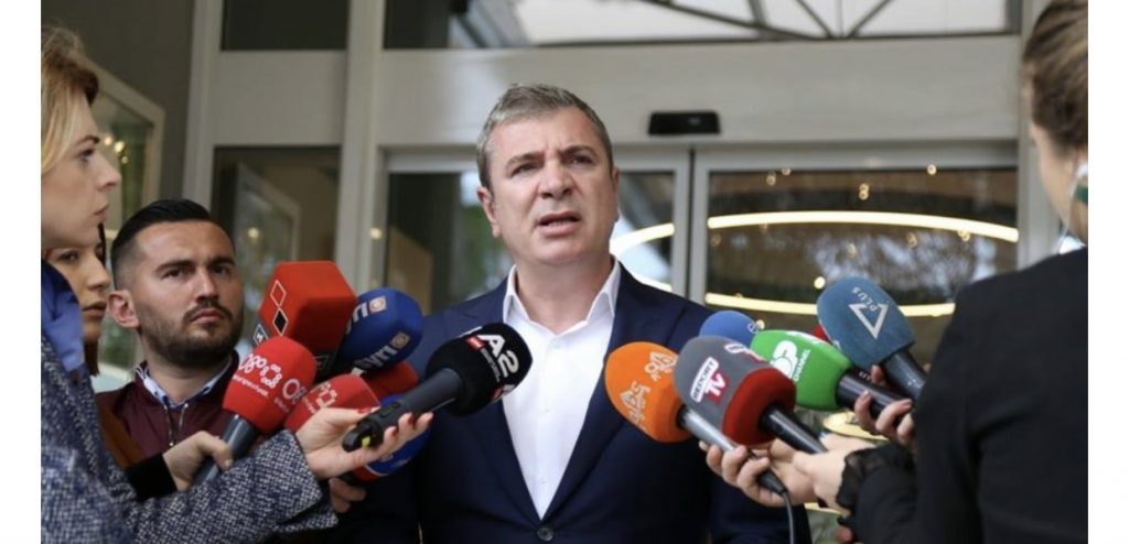 Pas katër orë diskutimesh, ende pa konsensus