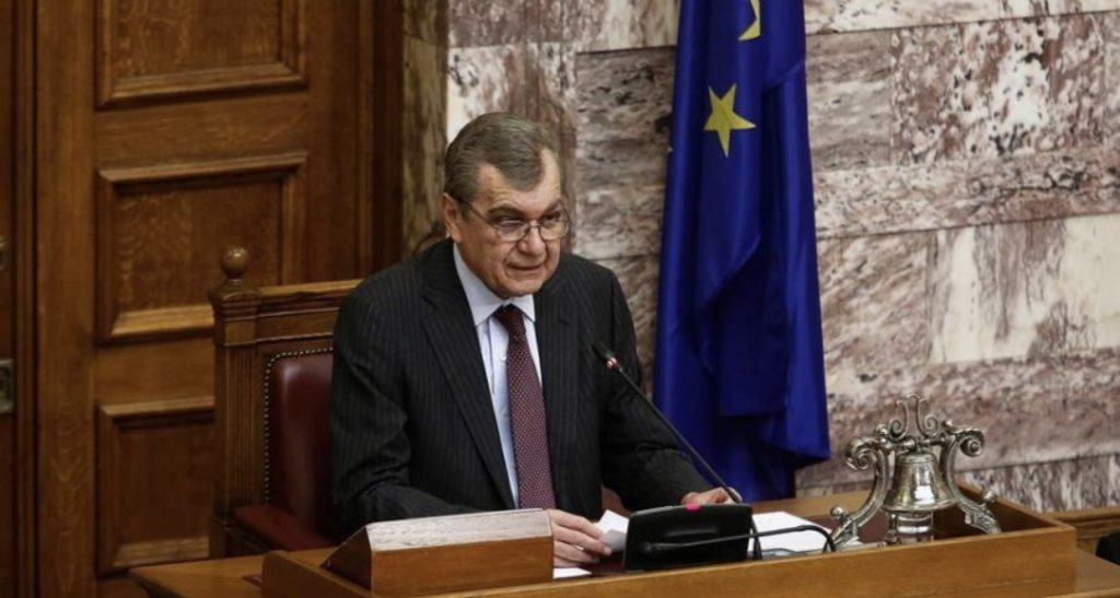 I sh-ministri i Shëndetësisë, vdes prej koronavirusit