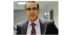 Suksesi i pretenduar dhe fajësia e provuar
