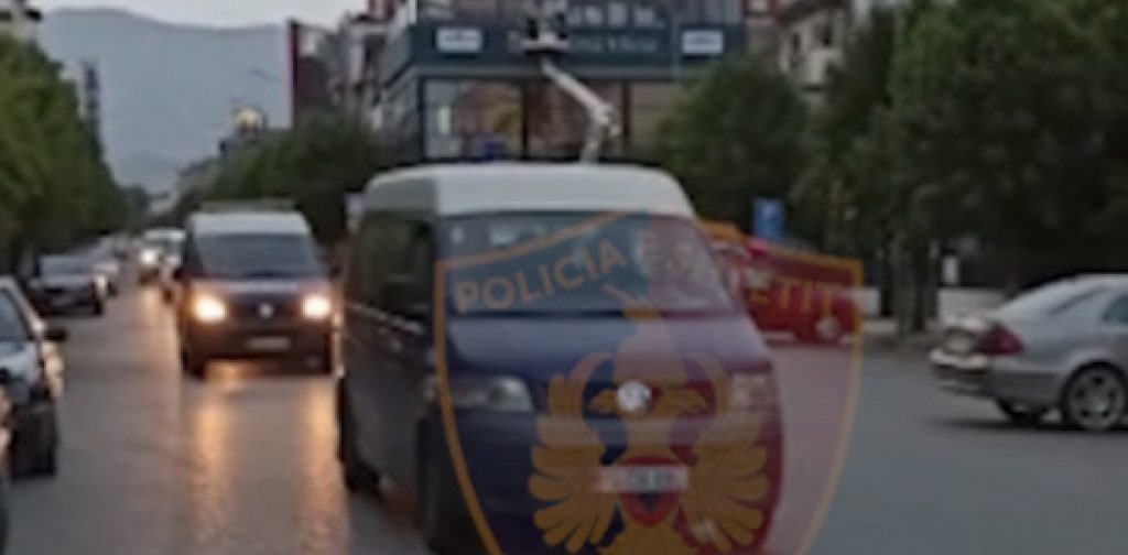 Dy persona të shpallur në kërkim prej kohësh, bien në pranga