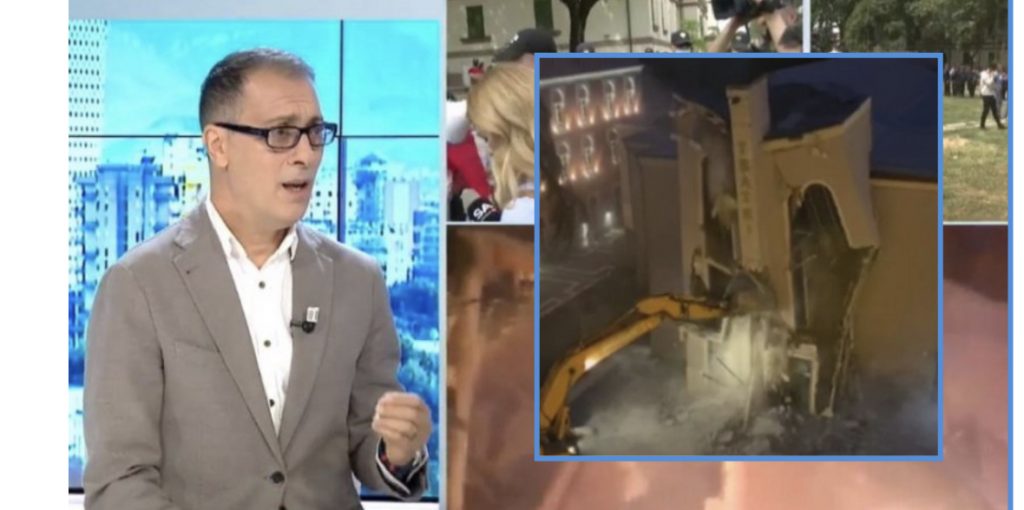 Prishja e Teatrit, Krasta: Të marrët nuk duhet të marrin pushtet në Shqipëri.  Duhet një Lidhje Prizëreni.