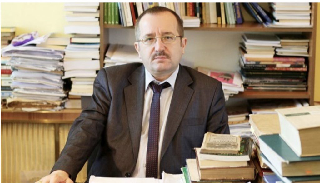 Aurel Plasari: E shembi “turku”! Për të drejtën mund të vras me qetësi