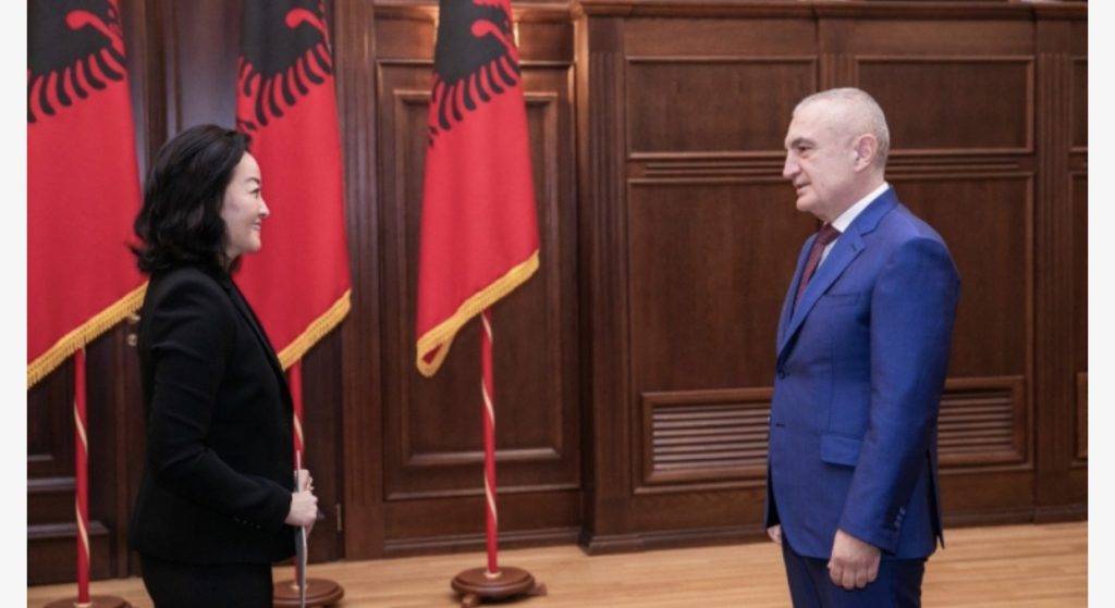 Meta i përgjigjet ambasadores amerikane: Jam i gatshëm për ballafaqim