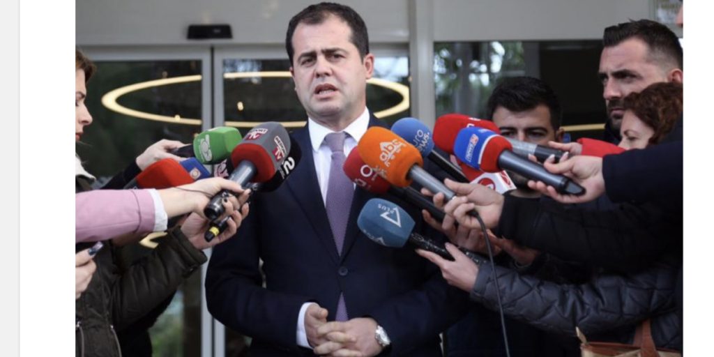 Bylykbashi: Qeveria tranzitore është kërkese e padiskutueshme