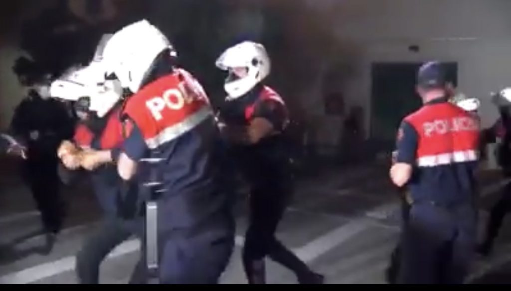 Kreu i FRPD: Erdhën si hienat pas shpine (VIDEO)