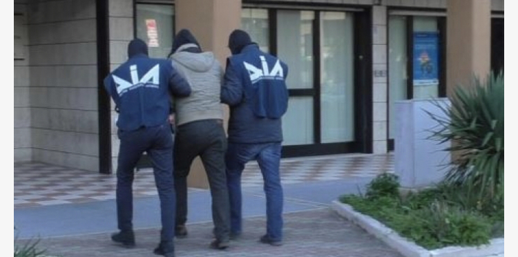 Zbardhen emrat/ Detaje nga operacioni antidrogë Shqipëri-Itali, ja kush është vlonjati, ‘koka’ e grupit kriminal