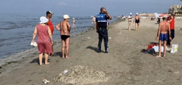 Pushuesi gjen vdekjen duke u larë në det, policia jep detajet