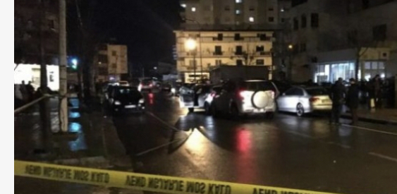 Policia zbardh ngjarjen: 5 të rinjtë romë po ziheshin, viktima u godit me sende te forta (EMRAT-DETAJE)