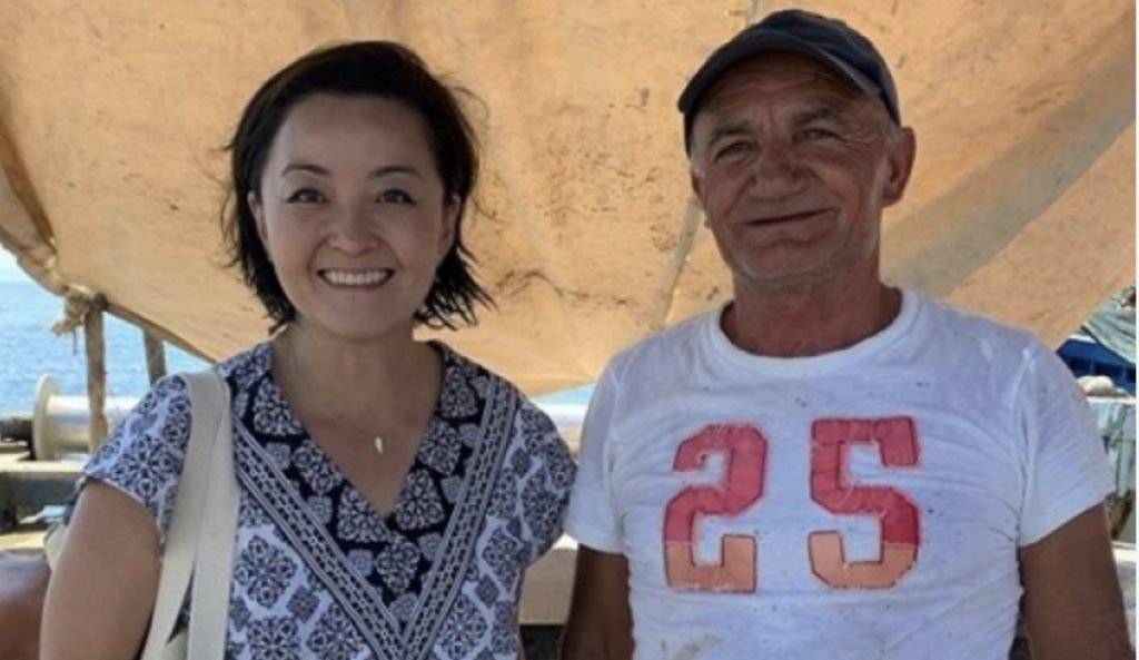 Yuri Kim me pushime në plazhet tona