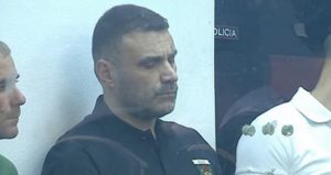 Izolimi në burg, Shullazi, letër Metës, Ramës dhe Ruçit