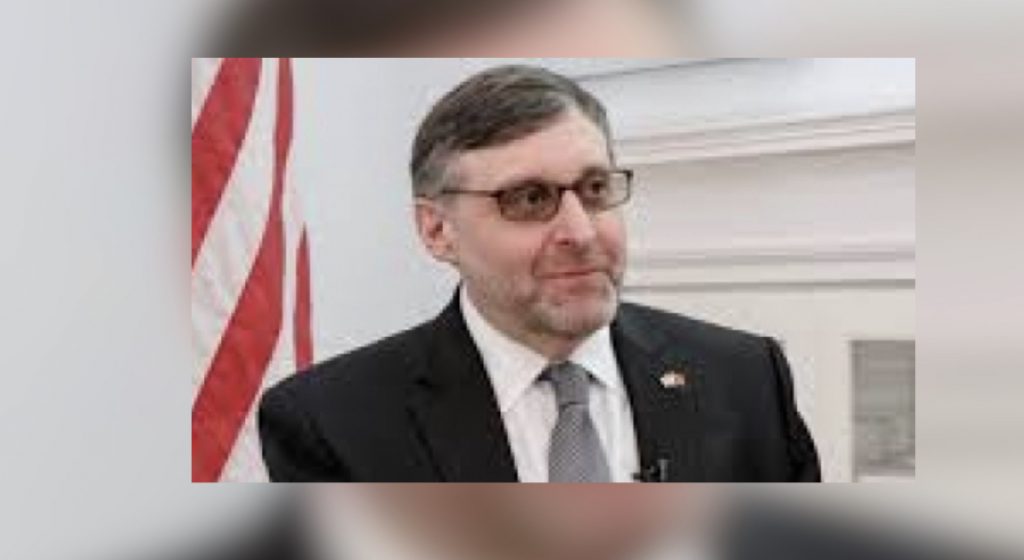 Palmer: SHBA-të duan një marrëveshje gjithëpërfshirëse në bisedimet Kosovë-Serbi, duhet njohje dypalëshe