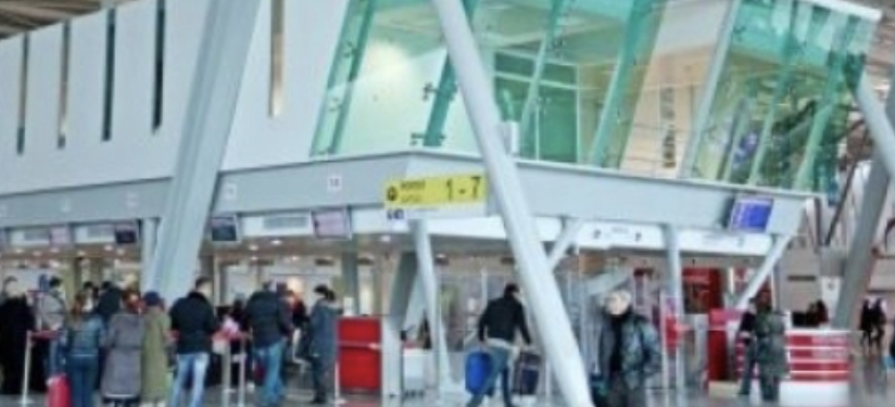 Bllokimi i shqiptarëve në Varshavë, Ministria e Jashtme jep njoftim të rëndësishëm: I kthyem në mëngjes me charter, Polonia vendim të papritur për të …