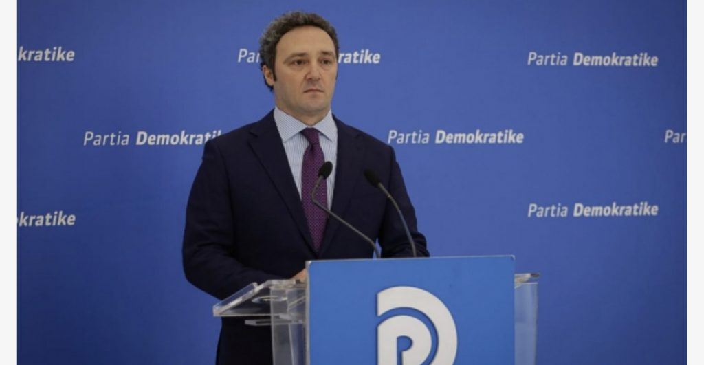 Manastirliu prezantoi strategjinë e vjeshtë-dimrit për parandalimin e Covid-19, reagon Spahia: Kurajo e pacipë për t’u tallur me jetën e shqiptarëve